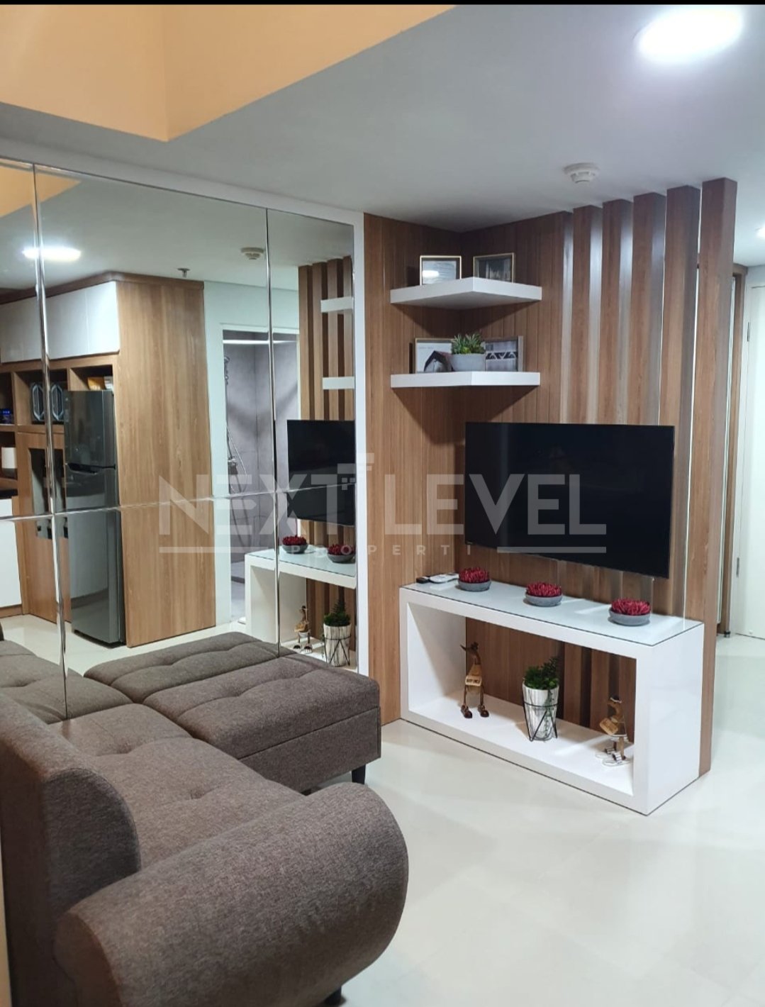 Soho Denver di Citraland Surabaya barat
