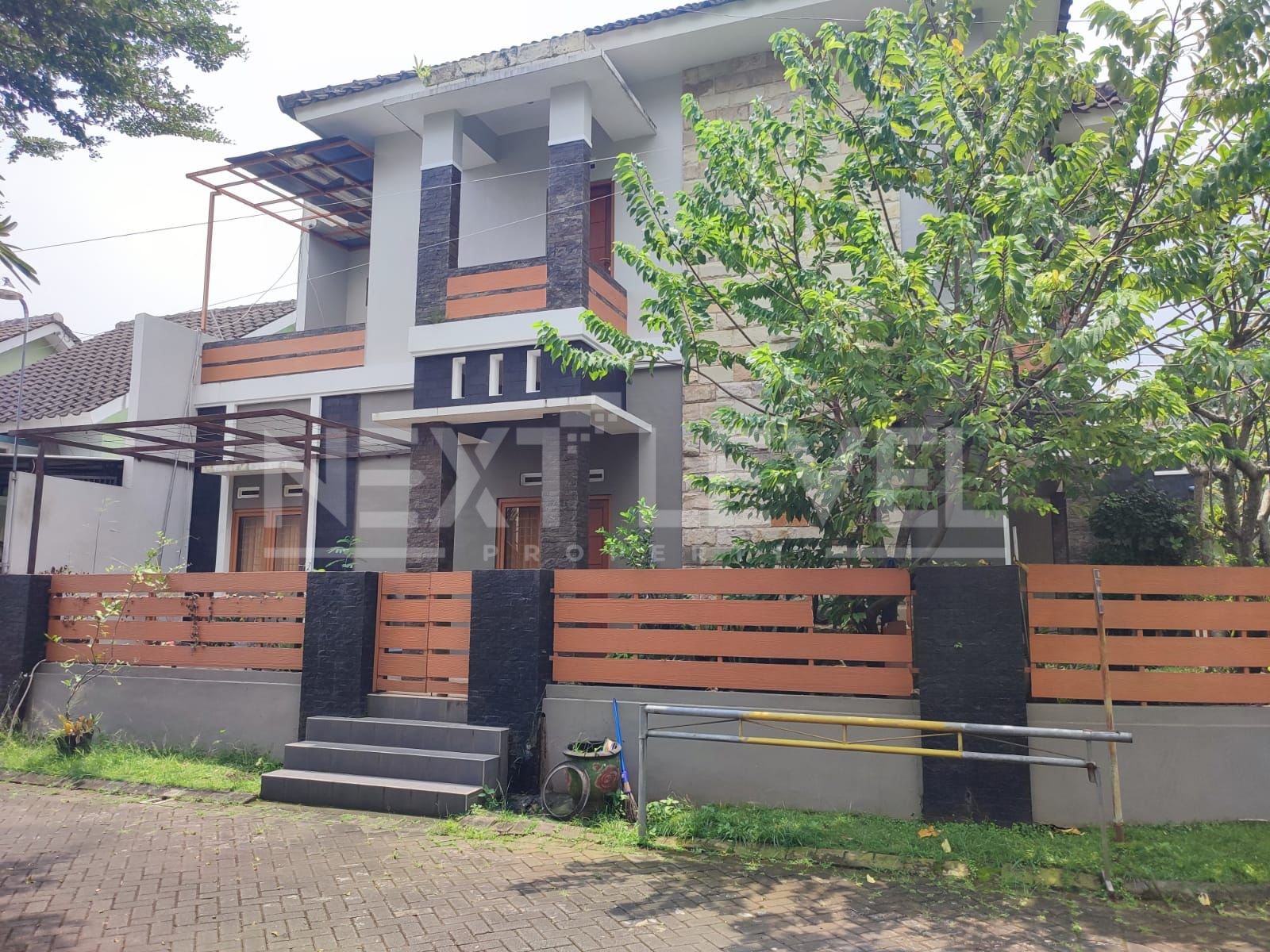 Rumah Modern Siap Huni Dekat Tol Pakis Malang.MLG00016