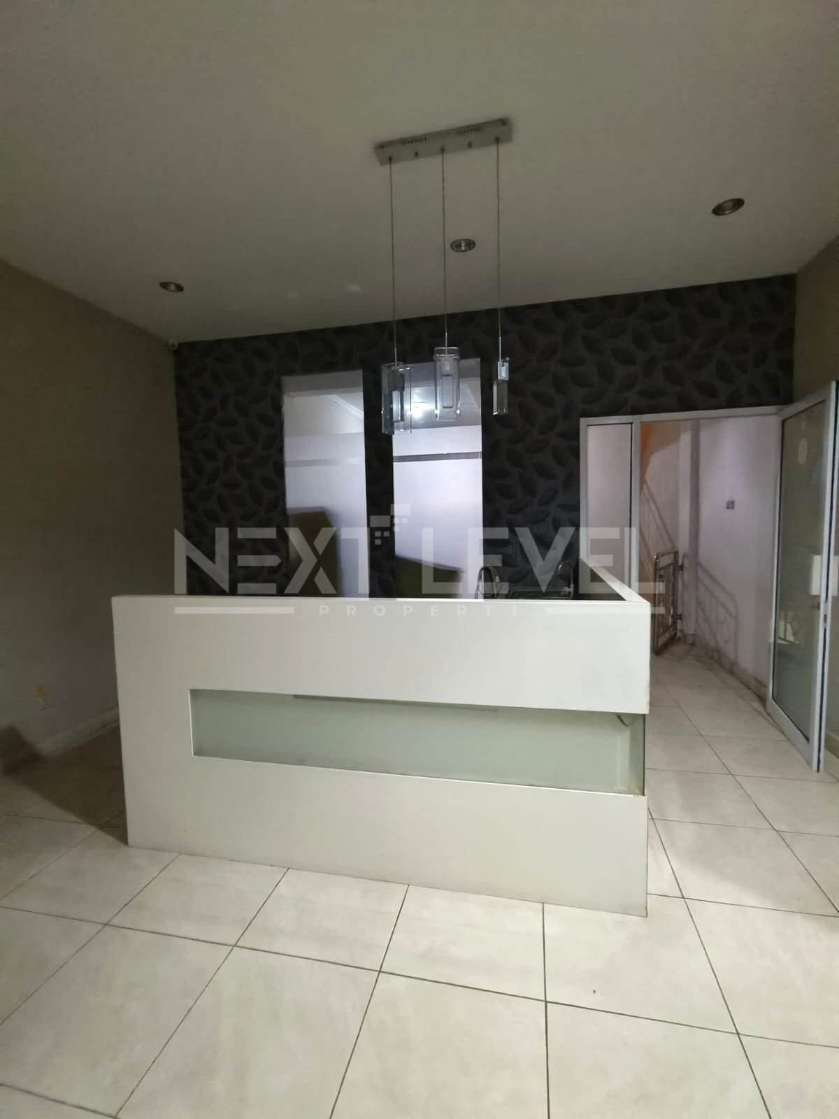 DIJUAL RUKO SIAP PAKAI LOKASI RAMAI SEKALI JALAN TEUKU UMAR DENPASAR BALI