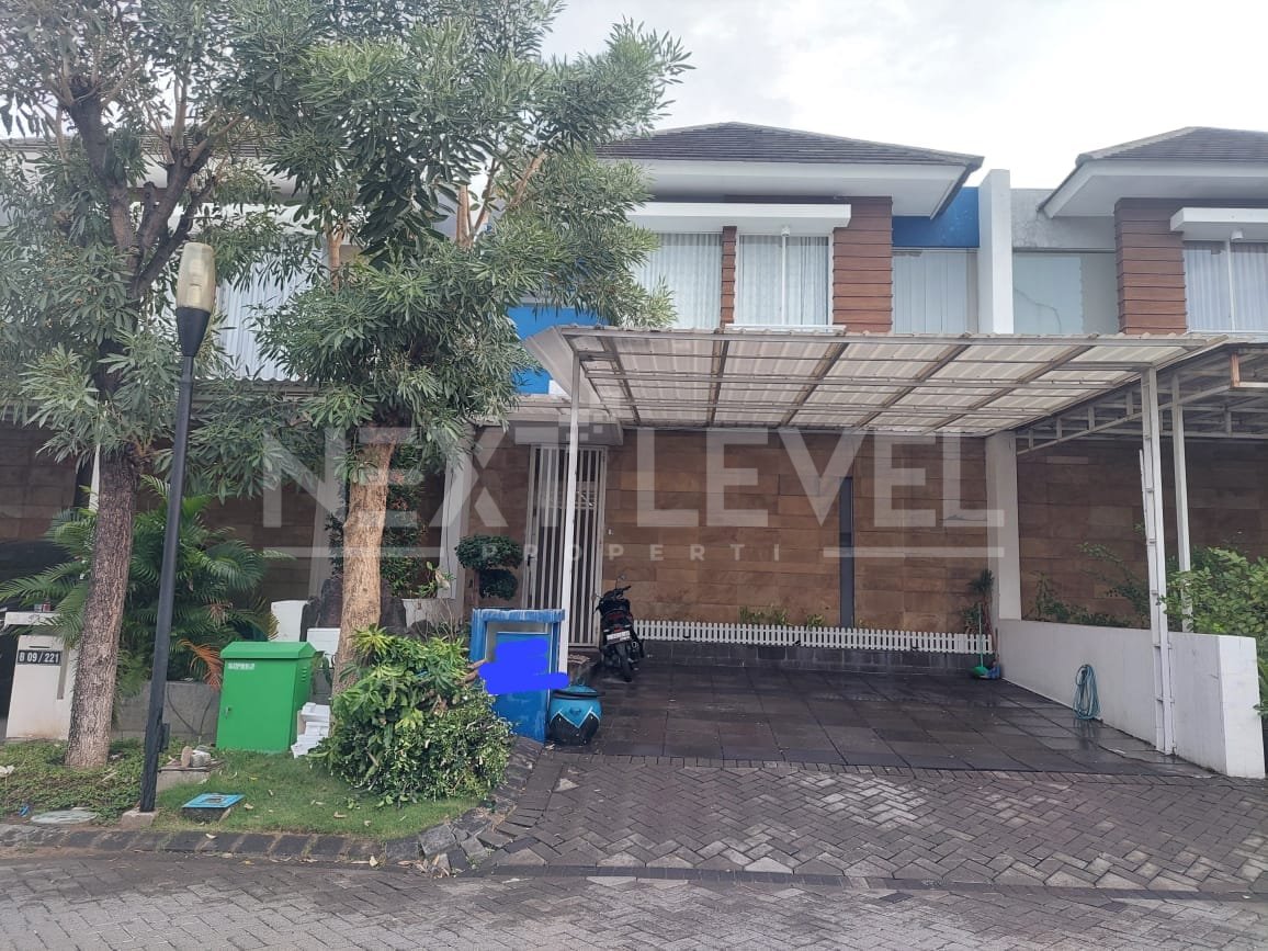 Rumah dijual butuh cepat Royal residence