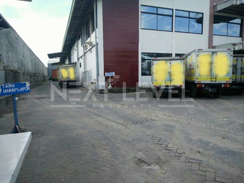 Dijual SHM gudang + office di Margomulyo permai 