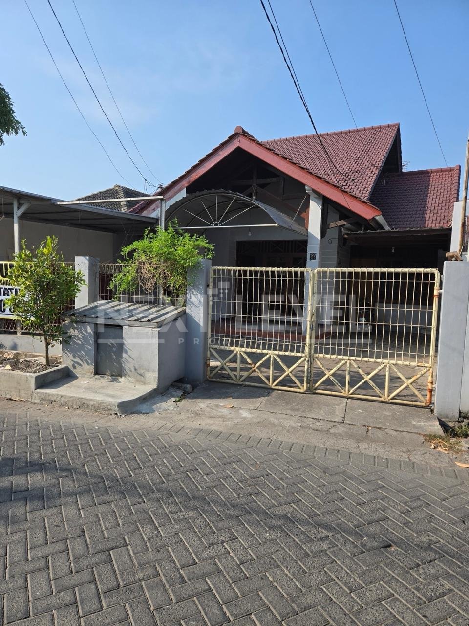 DIJUAL: Hunian Lahan Luas & Strategis di Sedati, Sidoarjo