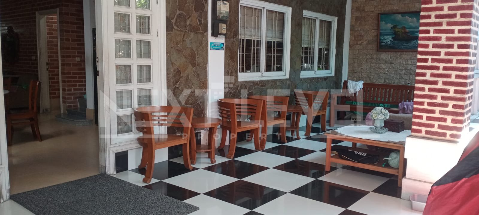 Dijual Rumah Kebonsari