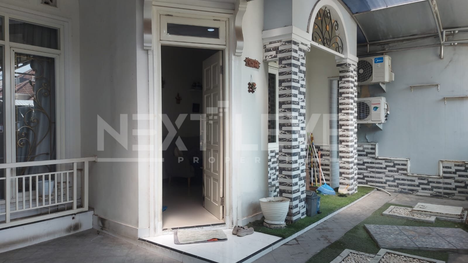 Dijual Rumah Palm Spring