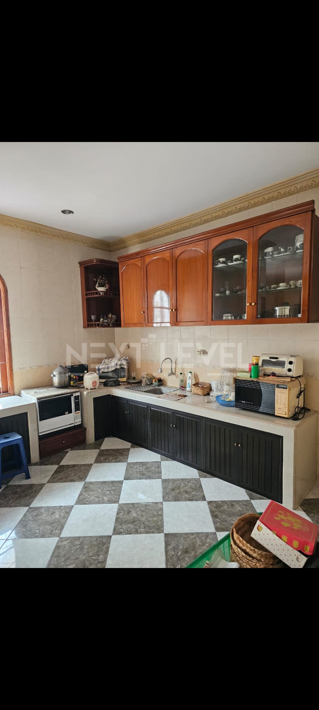 Dijual Rumah siap Huni di Nirwana Eksekutif, Surabaya Timur 