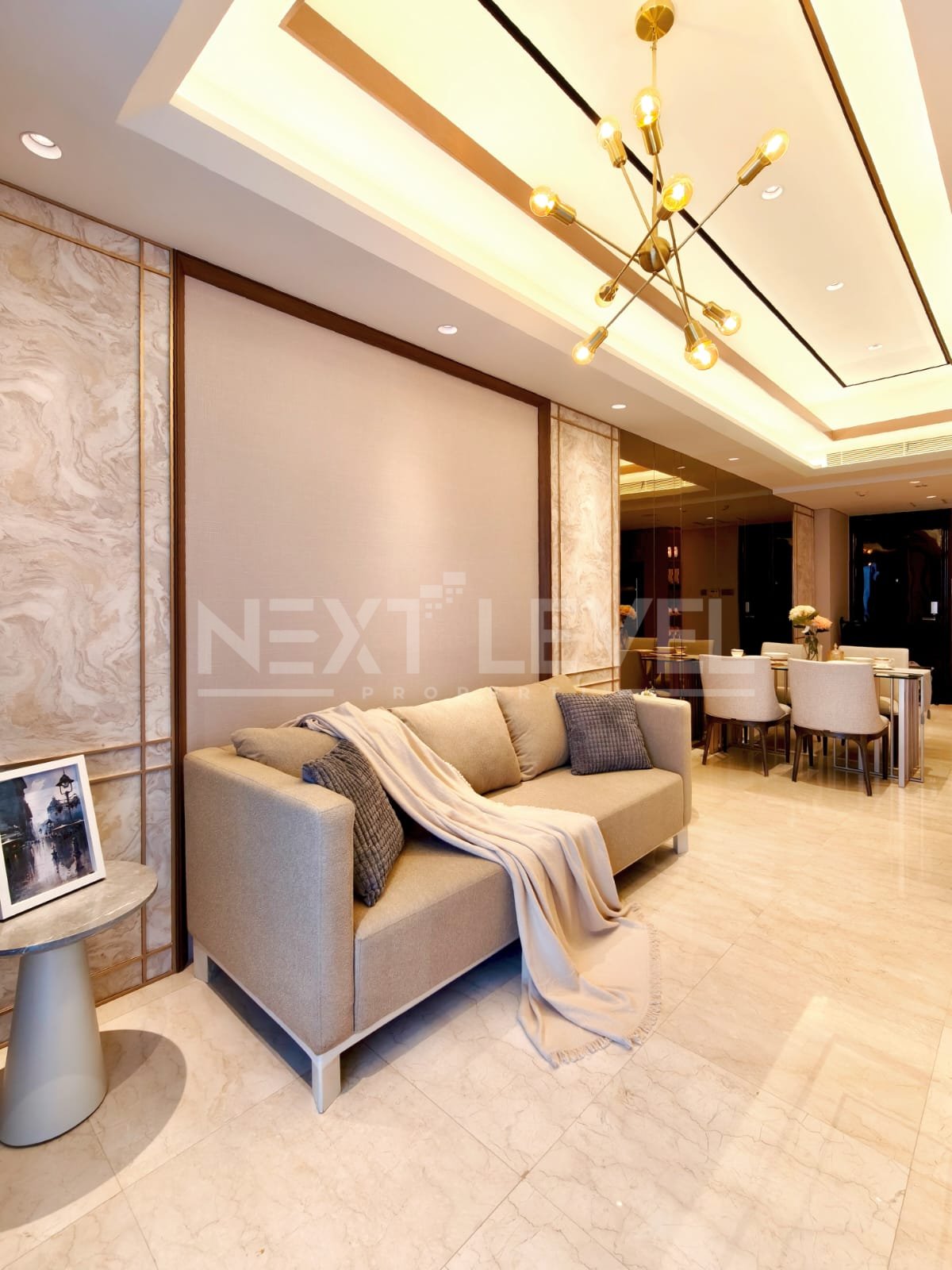 DIJUAL APARTEMENT LUXURY ONE EAST