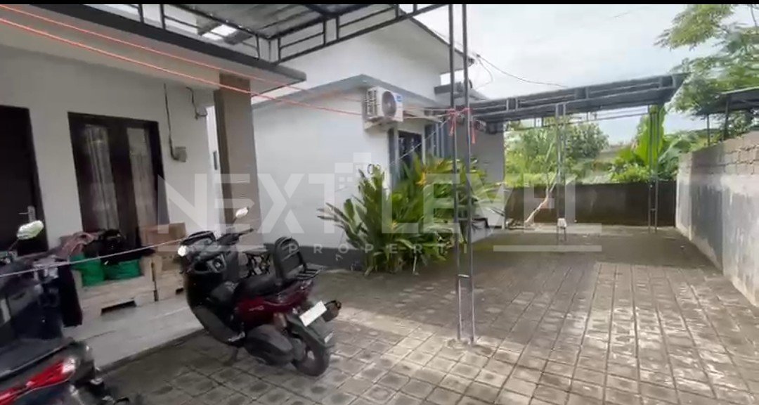 3 Unit Rumah Minimalis Modern Gandeng full Furnish sangat butuh uang cepat sekali Krn Mau pindah Ke Luar Negri.. 