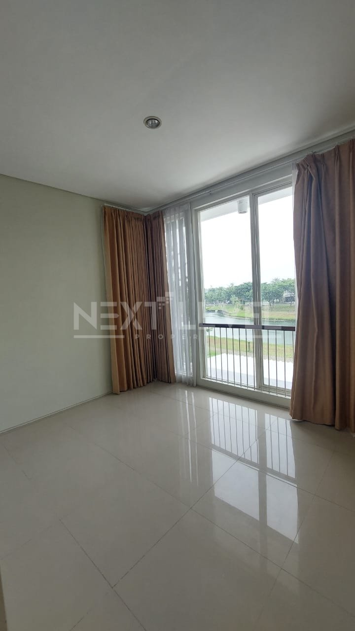 Rumah Minimalist di Citraland Surabaya