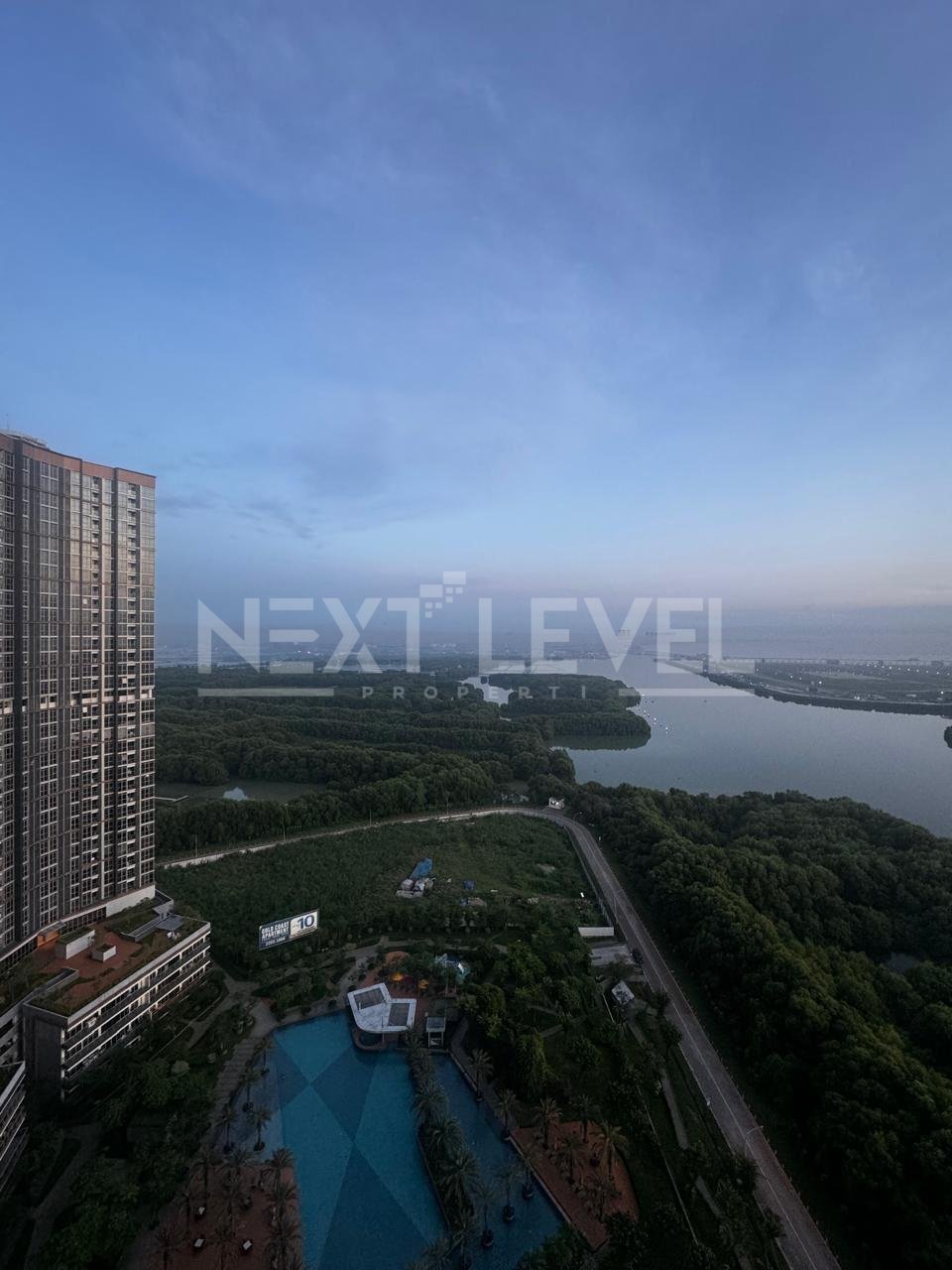 Apartement Goldcoast Pik Sea View Tower Caribean Oakwood Lantai 25 Luas 58M2