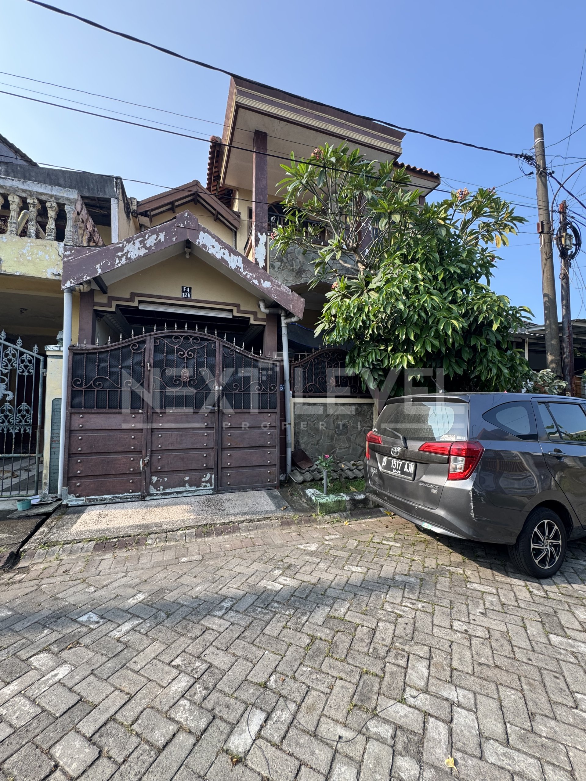 Dijual Rumah 2 Lantai Dalam Perumahan Taman Pinang Sidoarjo Kota