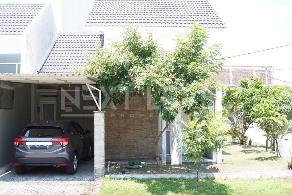 Jual / sewa RUMAH HOOK  Puri Surya Jaya Cluster Valencia Garden.