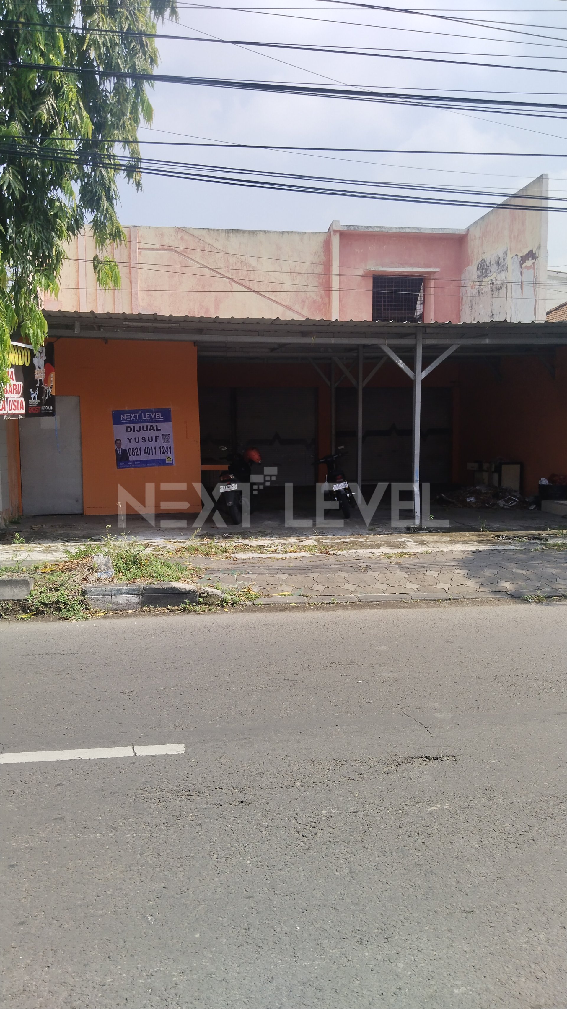 Rumah usaha pusat kota Sidoarjo Raya Wahidin