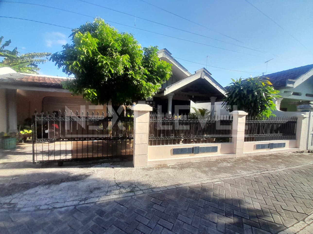 Di jual Rumah Mewah Nganjuk