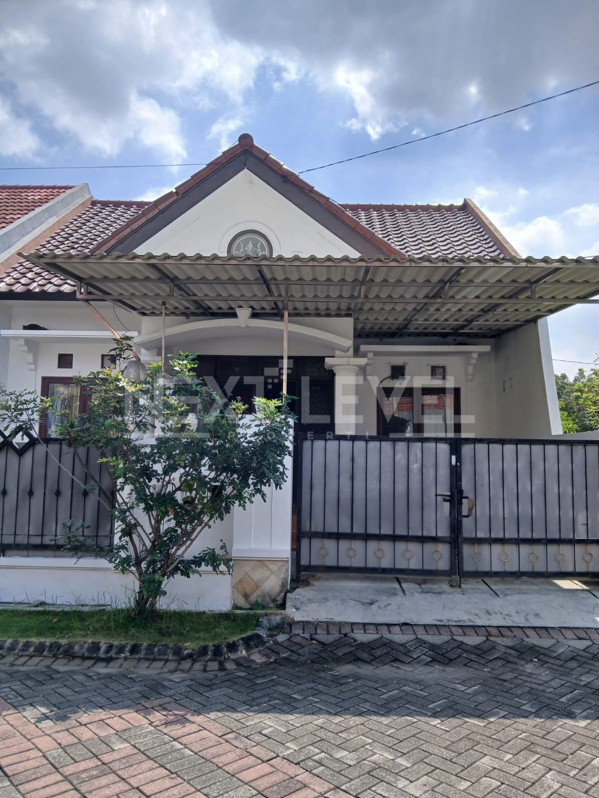 Dijual Rumah Minimalis Siap Huni Graha Sampurna Wiyung Surabaya