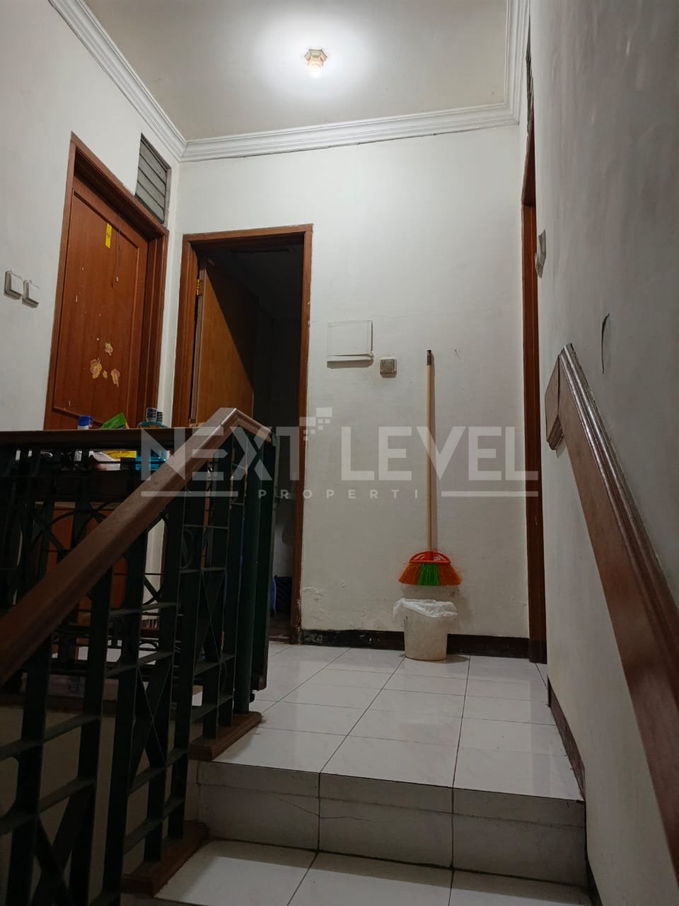 Jual Rumah Villa Valencia