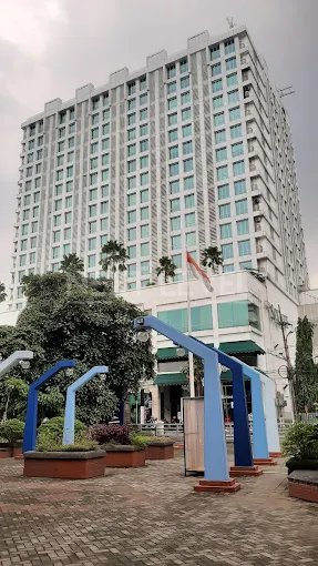UNIT LANGKA! DIJUAL CEPAT 2 UNIT APARTEMEN CONNECTING AT THE SQUARE APARTMENT SIWALANKERTO (DEPAN UK PETRA)