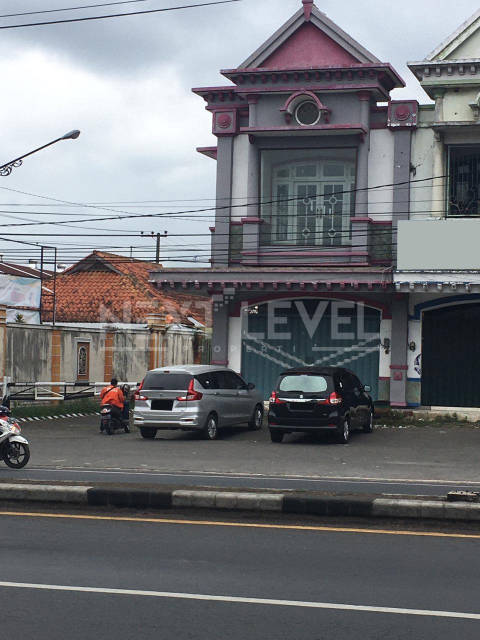 Ruko Siap Pakai dengan Bangunan Luas di Kendedes.MLG00033