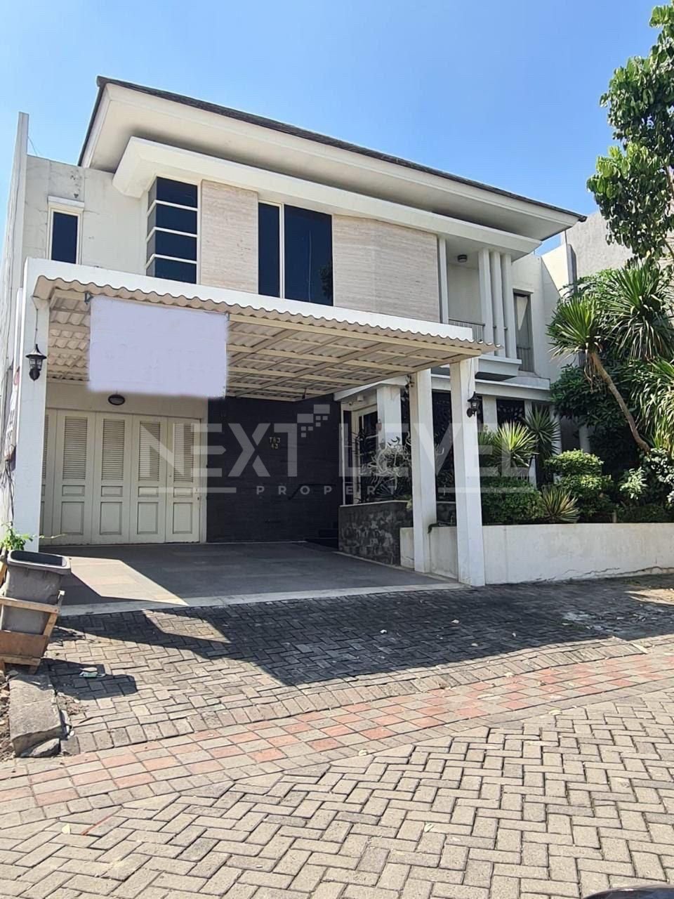 Dijual Rumah Raffles Garden citraland Minimalis Strategis Siap Huni