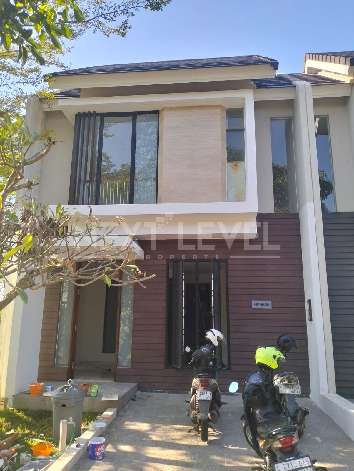 Disewakan Rumah 2 lantai di Northwest Lake Citraland