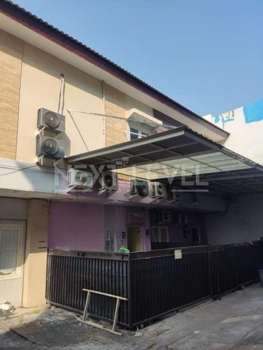 DIJUAL Kos Petra Surabaya