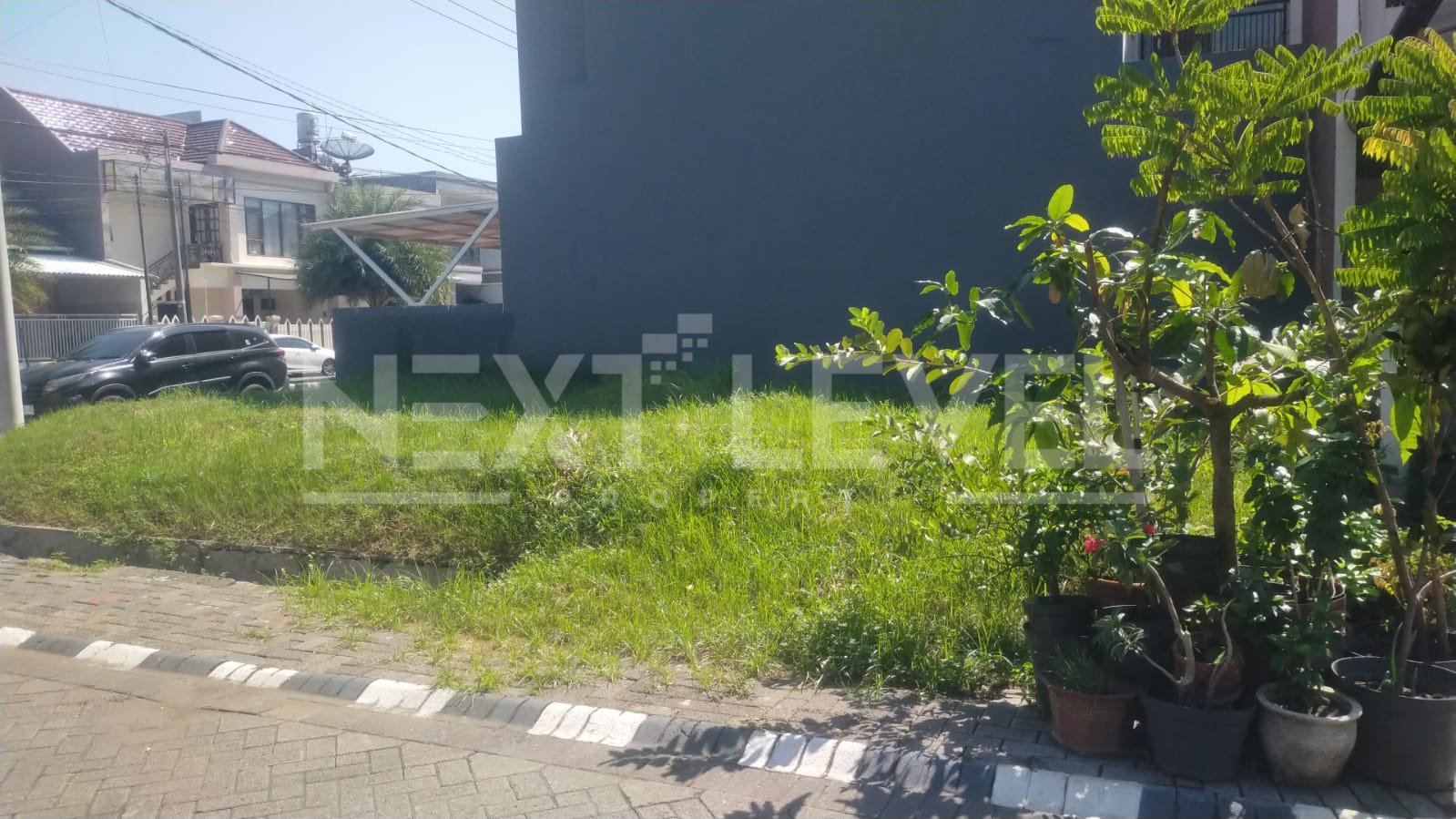RARE Tanah Jl.utama Babatan Pratama 