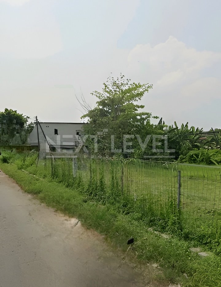 Disewakan Tanah Lokasi Strategis - Surabaya Barat