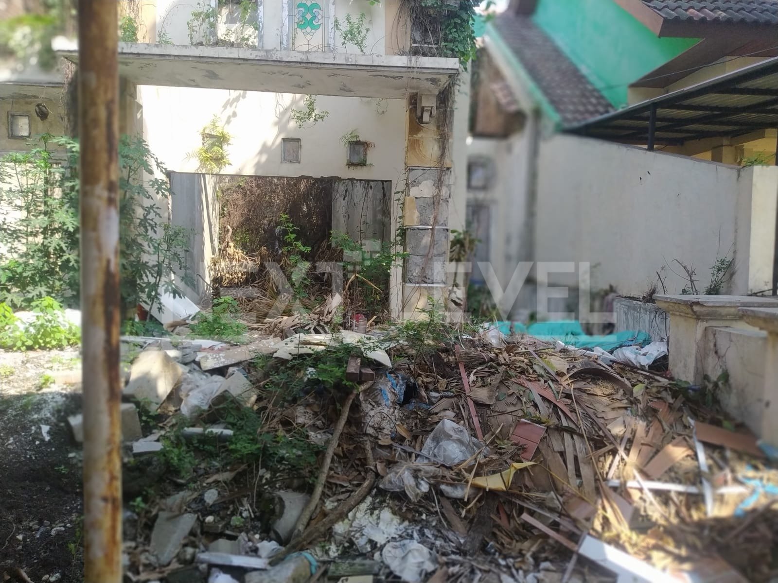 JUAL  TANAH & BANGUNAN 