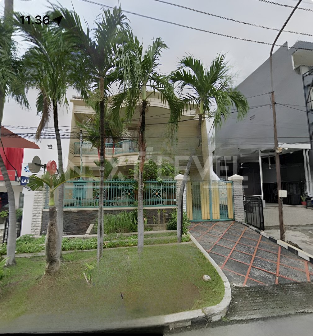 Dijual Rumah 2 Lantai Siap Huni - Surabaya Barat
