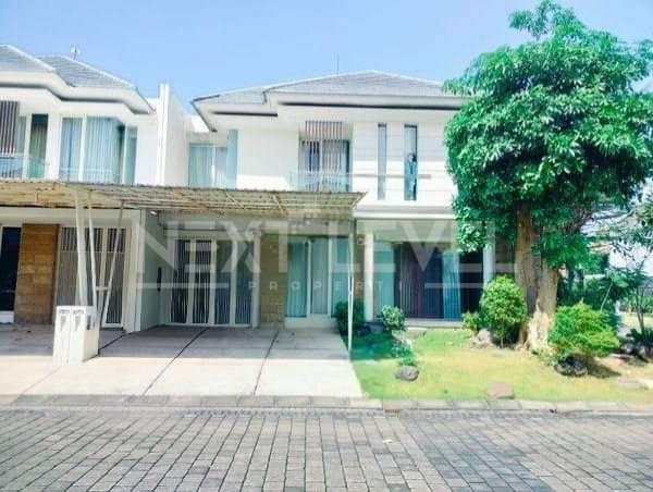 Rumah minimalis 2 lantai di Wisata Bukit Mas - Surabaya Barat