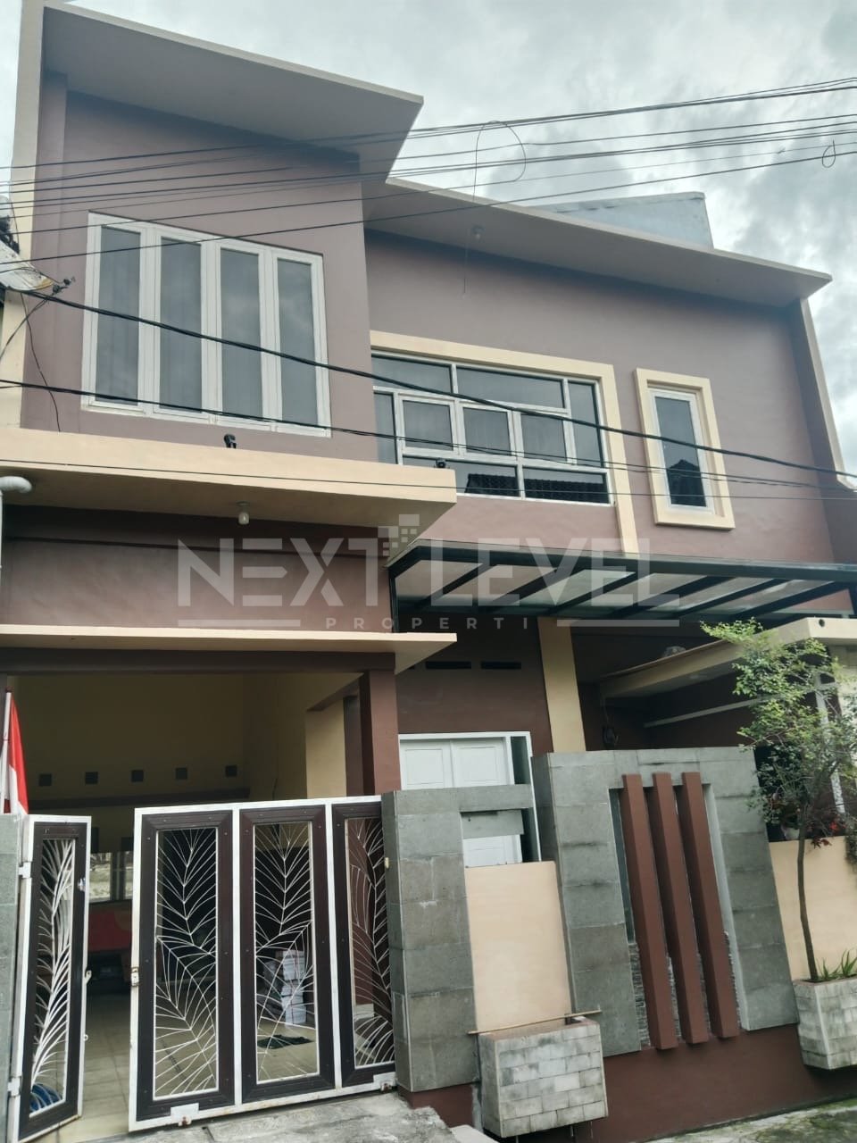 Rumah Dijual Kawasan Elit Bunga Bunga Soekarno Hatta Malang Lokasi Strategis sangat dekat dengan Universitas Brawijaya, Polinema Kota Malang