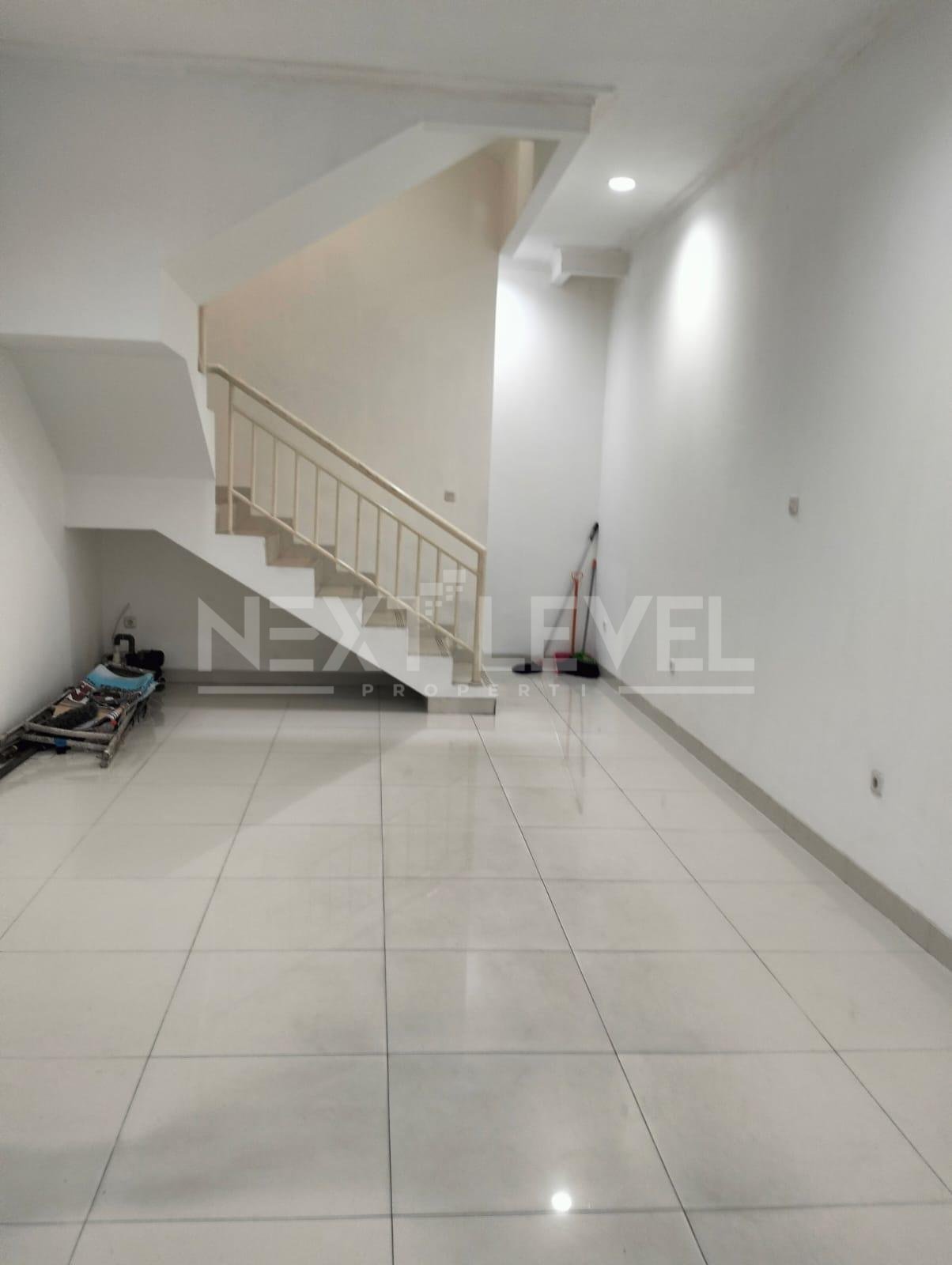 DIJUAL RUKO Rukan Baru minimalis modern Aries Utama, Puri, Jakarta Barat Luas tanah : (4x14)