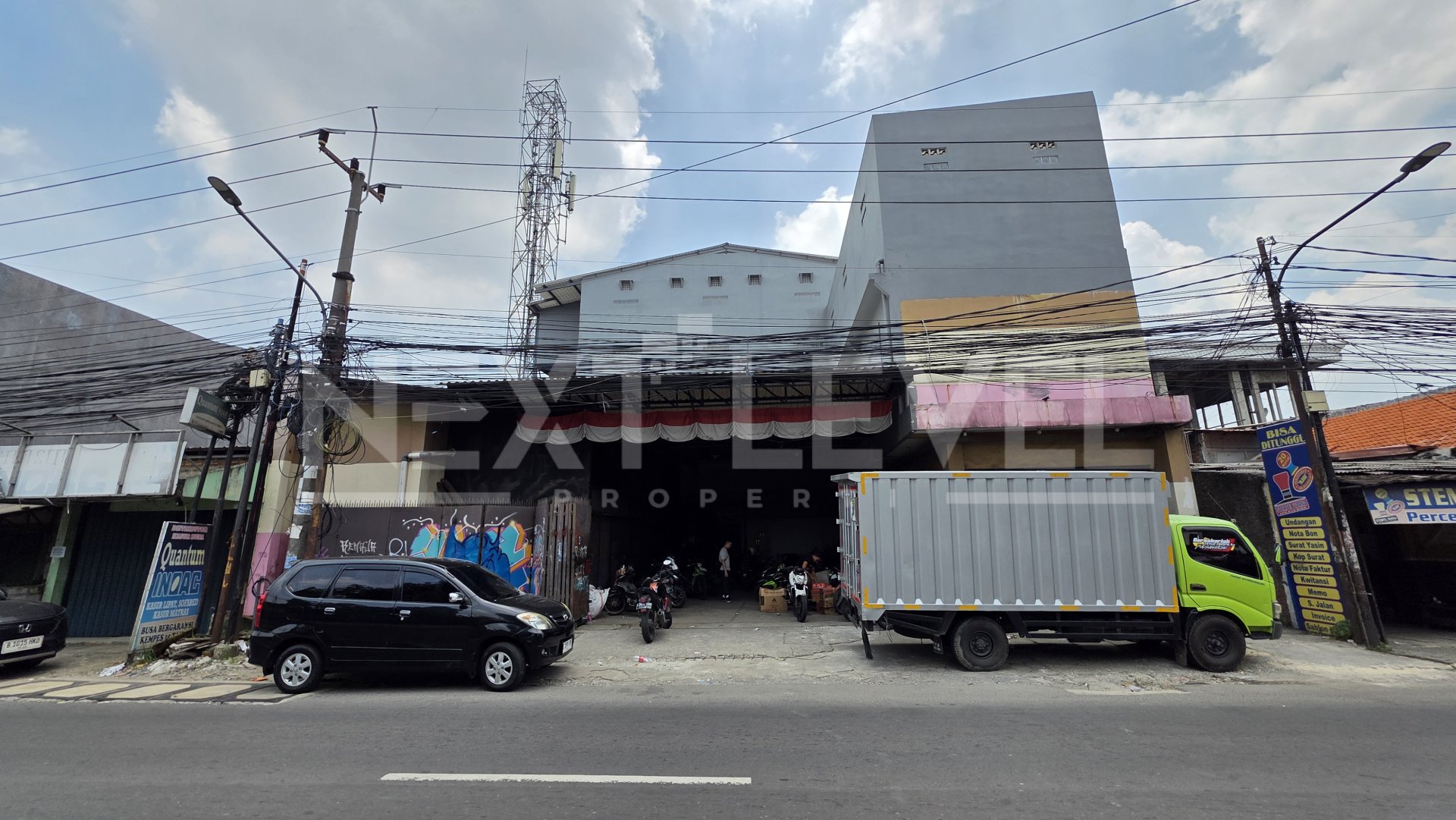 Jual Gudang 3 lantai lewat mobil kontainer 40 feet di kaliabang raya, bekasi
