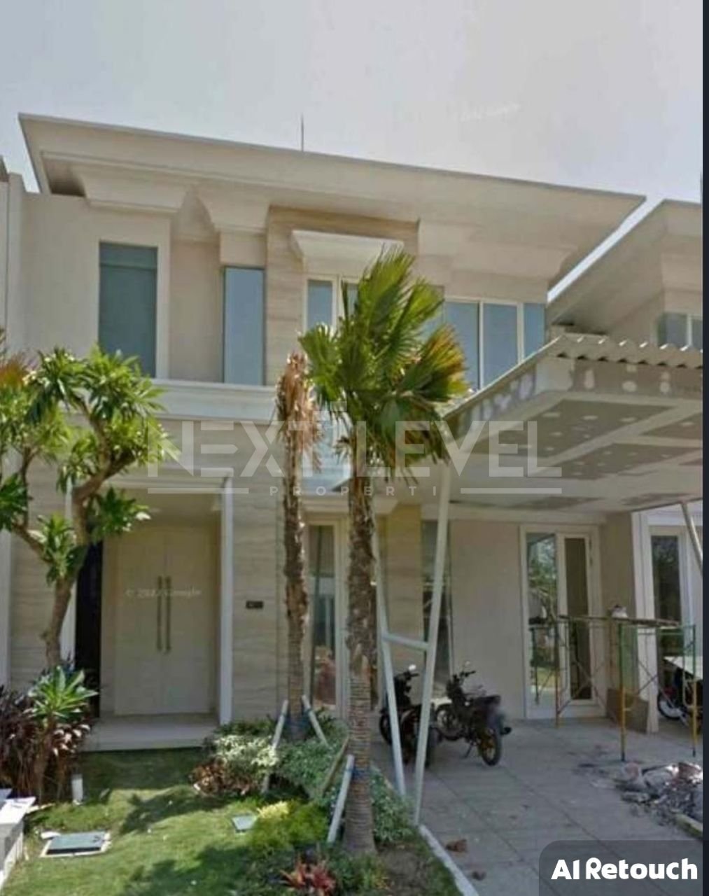 Dijual Rumah Wood Pakuwon Indah Minimalis Strategis Siap Huni
