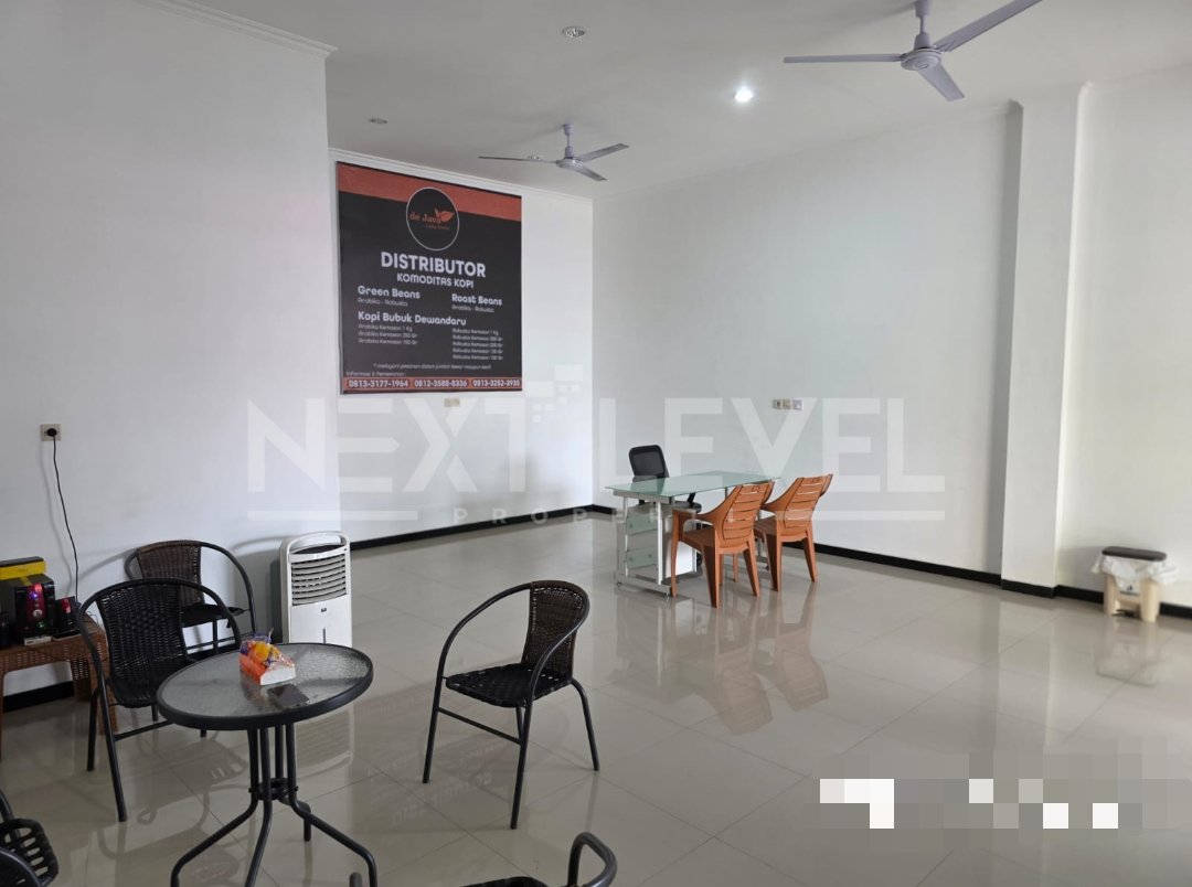 Ruko Baru dijual Gress siap Huni 