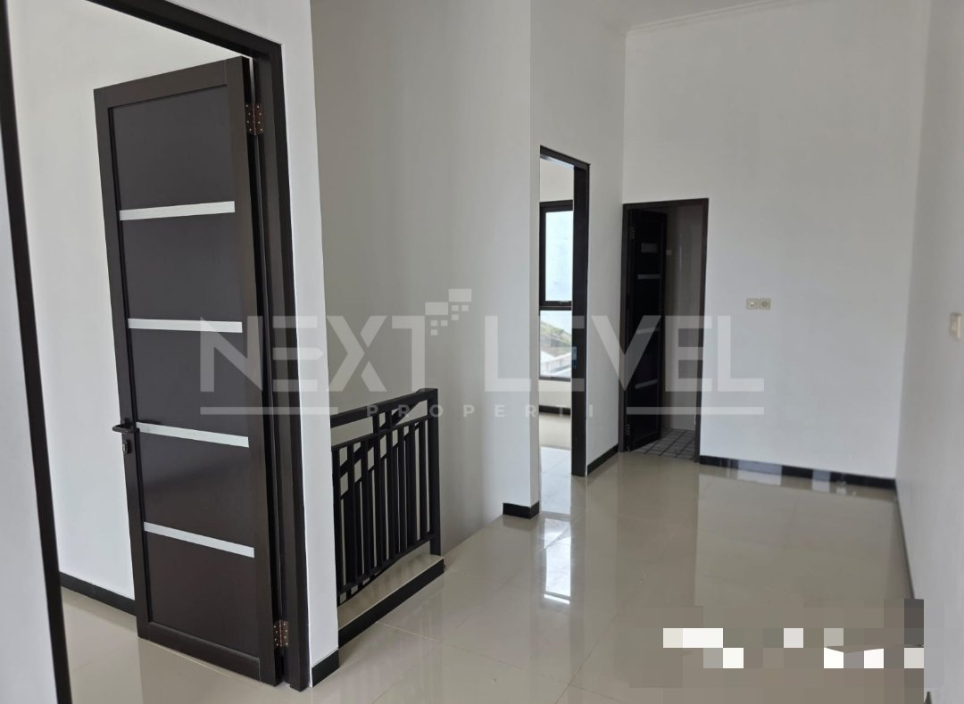 Rumah dijual siap huni didaerah Rungkut