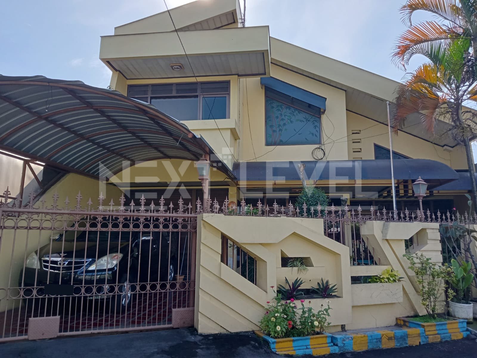 Rumah Luas dan Asri di Emprit Mas. Dekat Kampus UM, UMM, Alun-Alun Kota Malang, Cyber Mall Malang, Mall Matos.MLG00048 