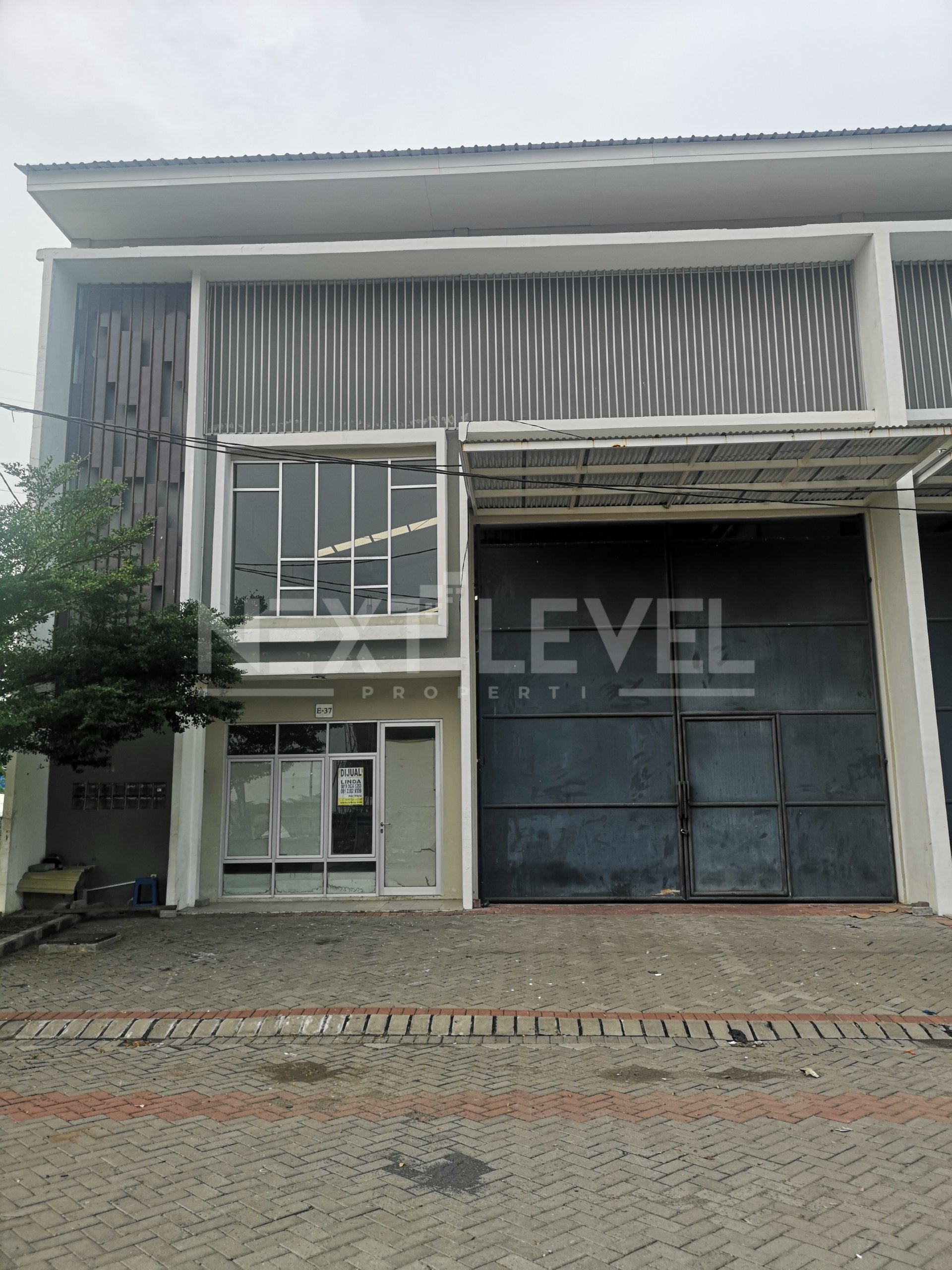 Dijual Gudang Siap Pakai di Akses Kebomas Gresik