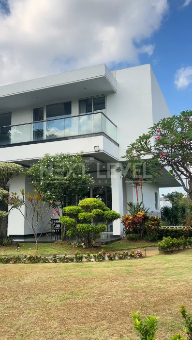 DIJUAL RUMAH MEWAH IMPERIAL HILLS PAKUWON INDAH - Surabaya Barat