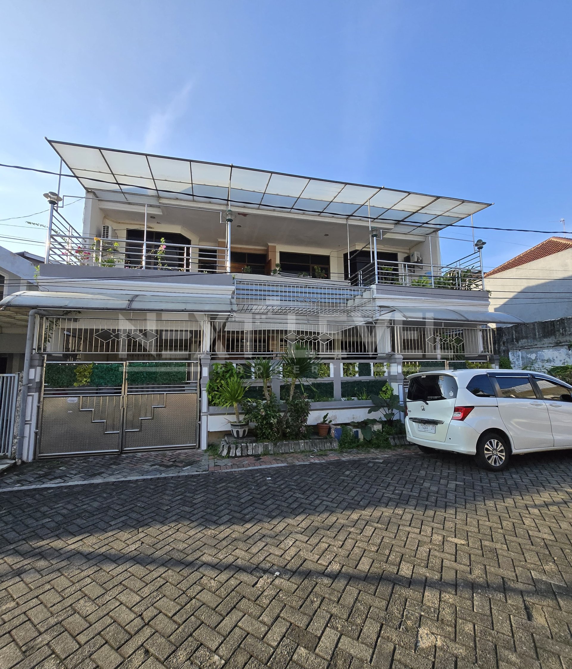 Rumah Manyar Kertoadi