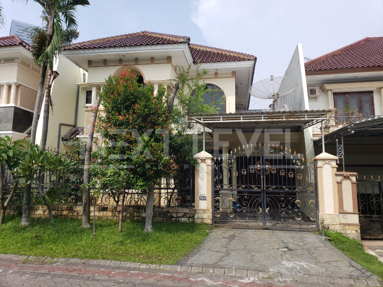 Rumah di Jual Villa Bukit Mas Monaco 1