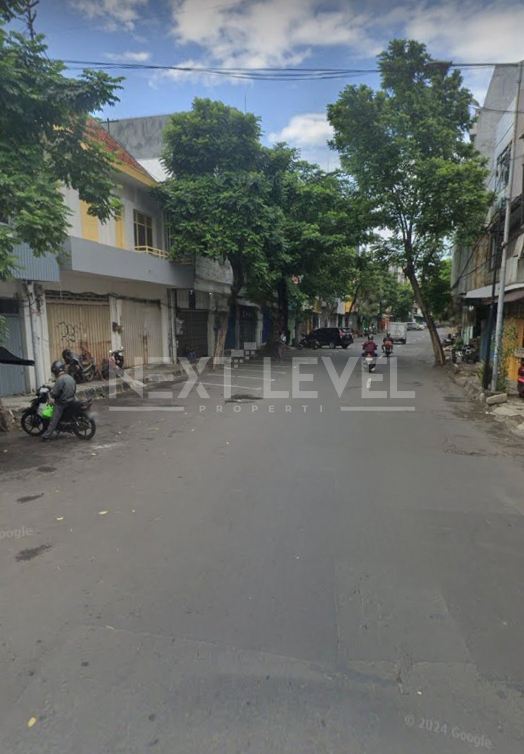 Ruko Strategis turun harga Dijual Kramat Gantung Surabaya Pusat