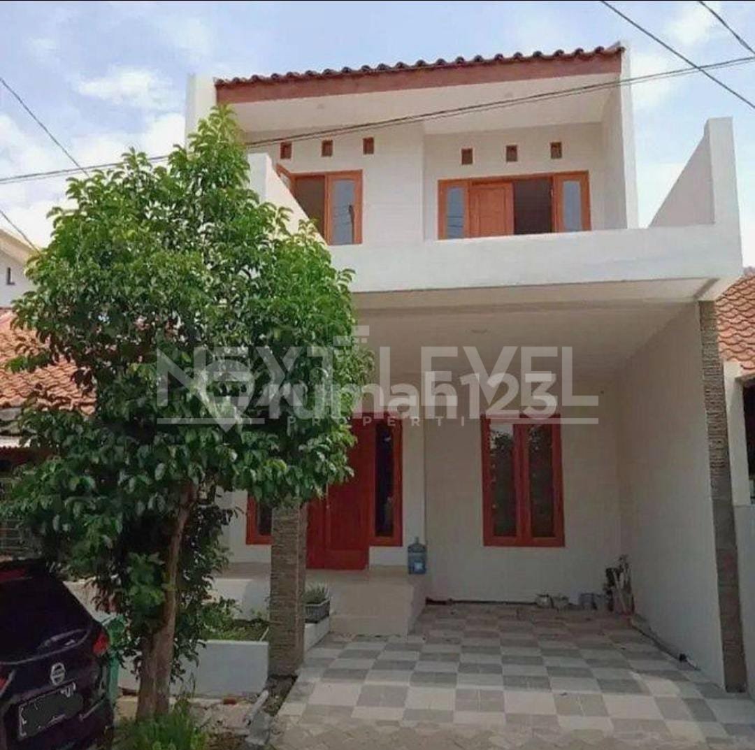 Jual Rumah Babatan Pratama Wiyung Modern Minimalis Posisi Depan Fasum