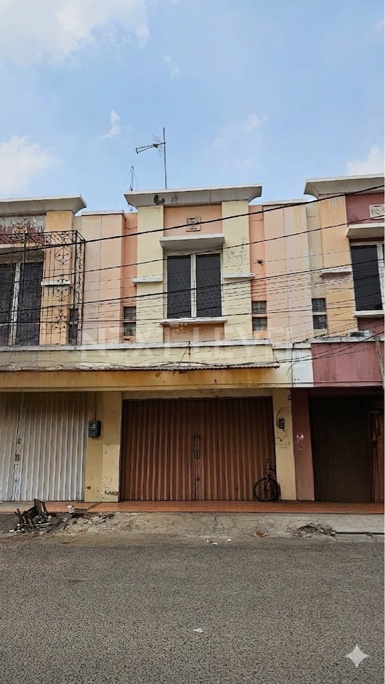 Ruko Strategis Sentra Onderdil Harapan Indah Bekasi 