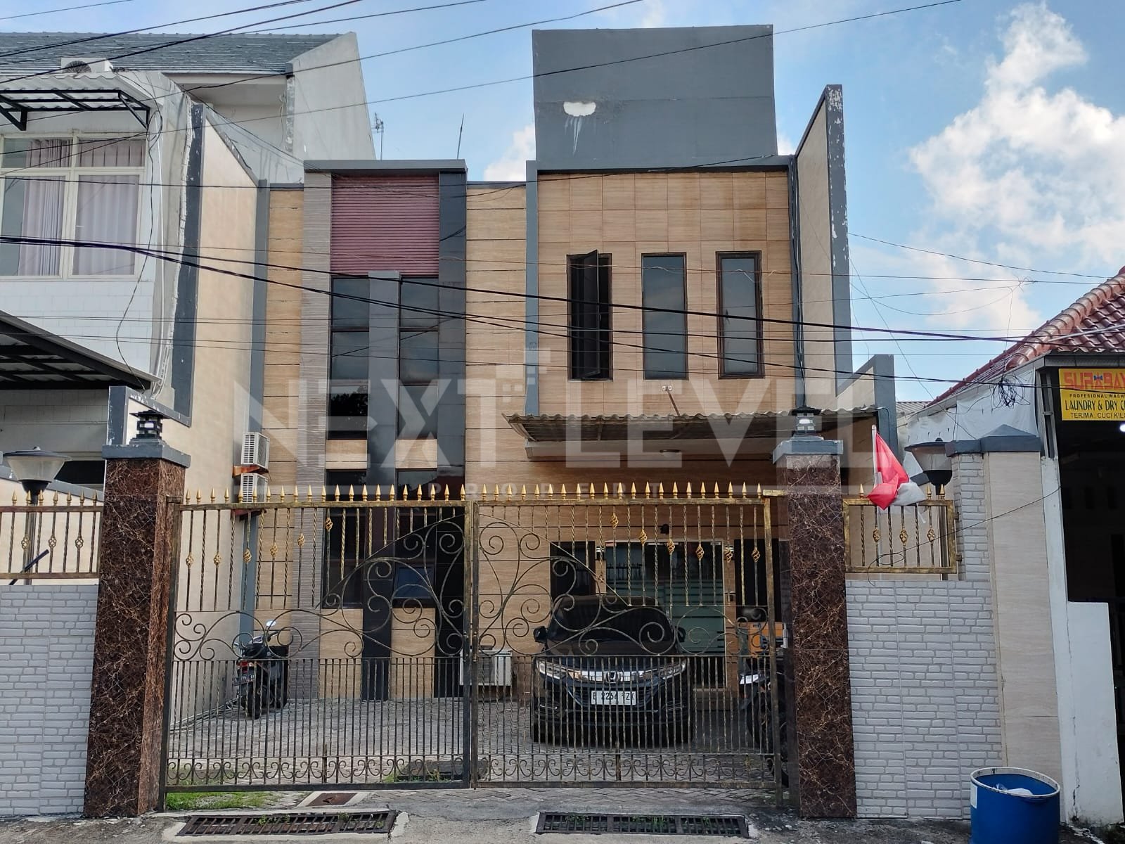 Guest house mulyosari jual murah