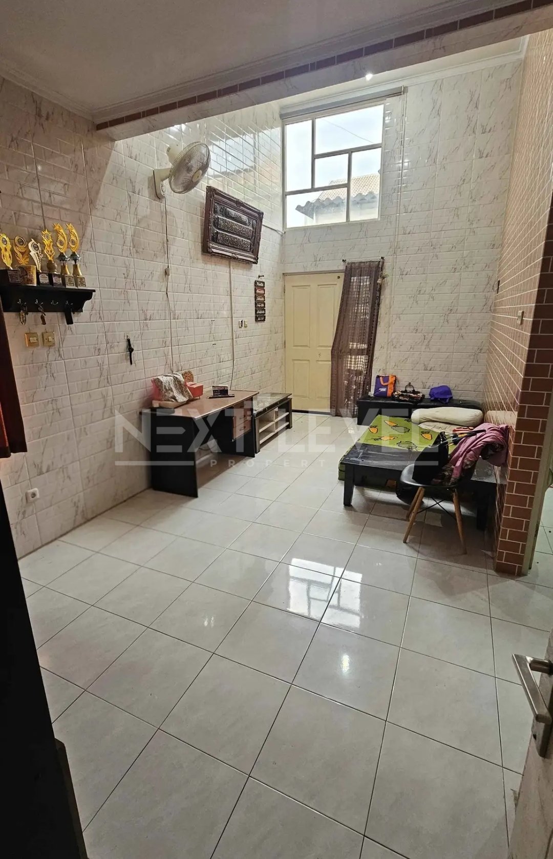 Rumah di jual di Puri Surya Jaya 