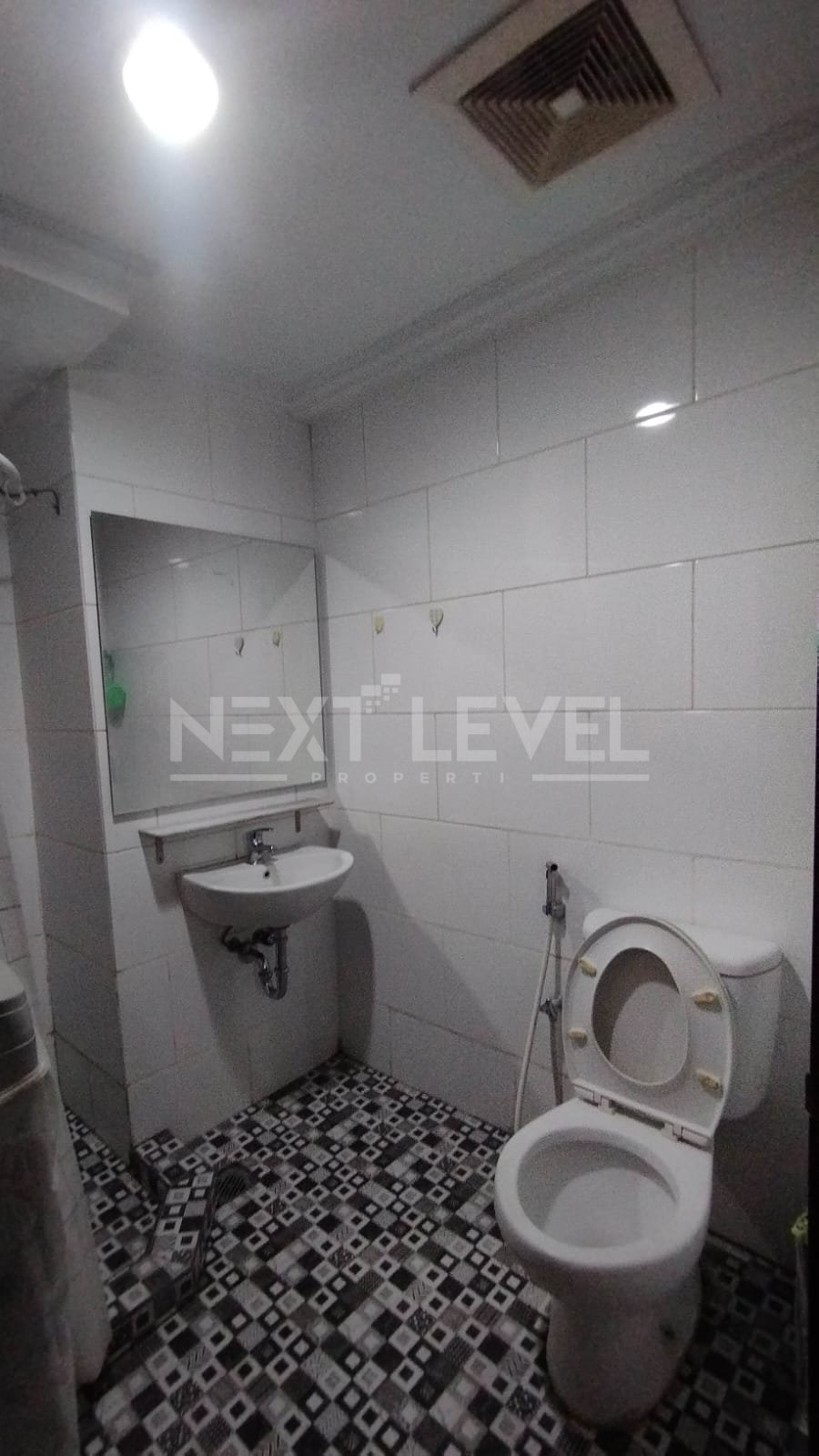 Disewa WATERPLACE TOWER A 2 BEDROOM UNIT 17-18 FULL FURNISH