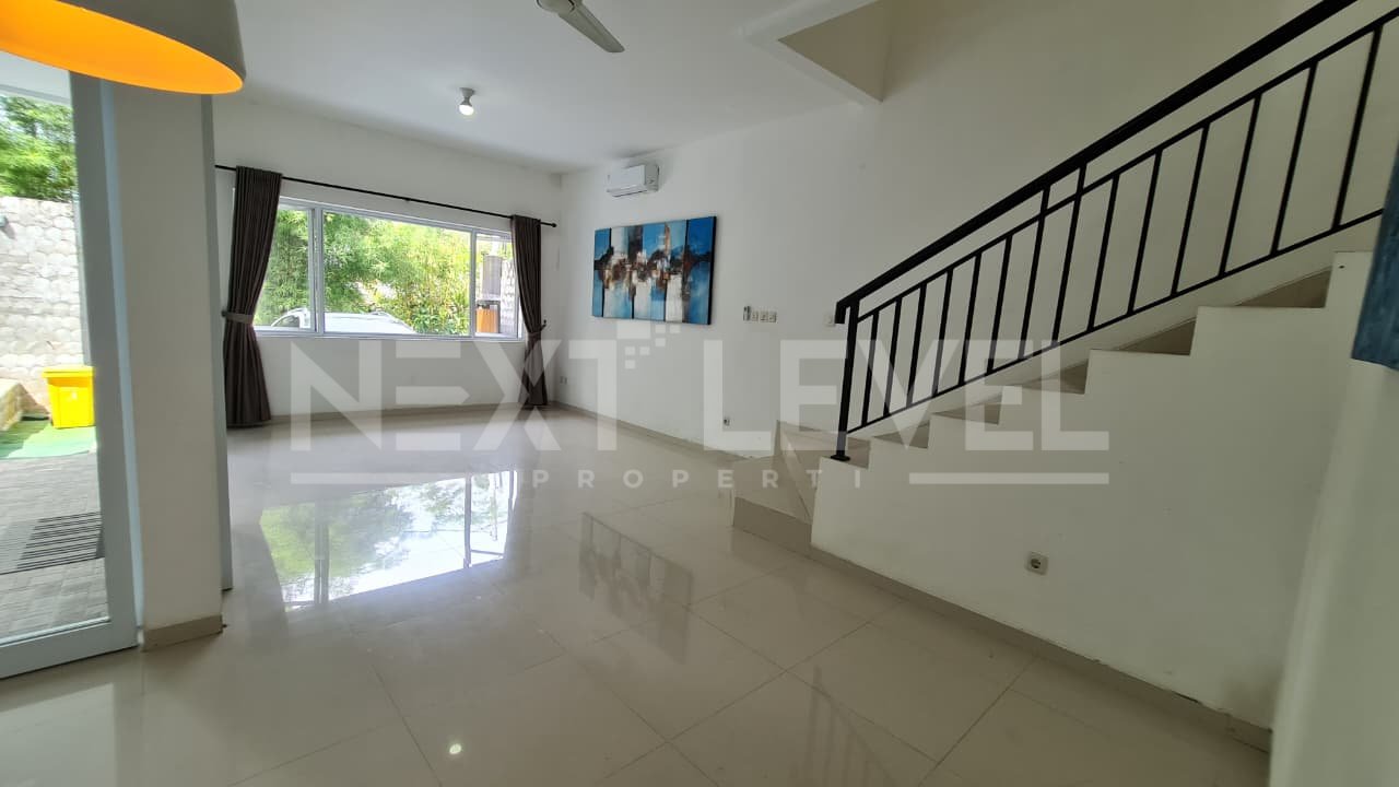 Kayla's house Jl Umalas Gg Chandra Klecung Kerobokan