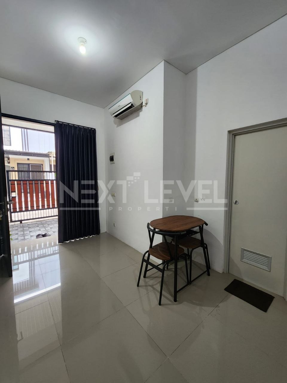 DIJUAL/ SEWA rumah di regency one Surabaya timur