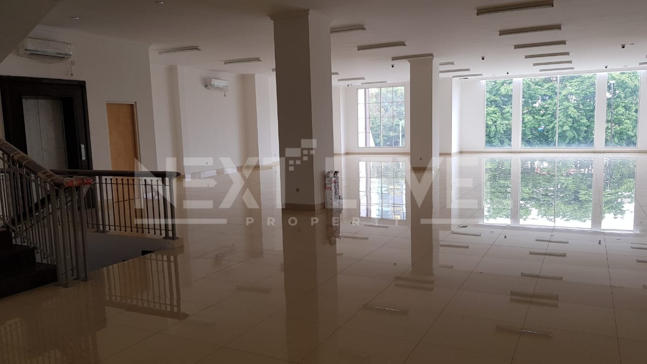 GEDUNG TERAWAT STRATEGIS || JEMURSARI