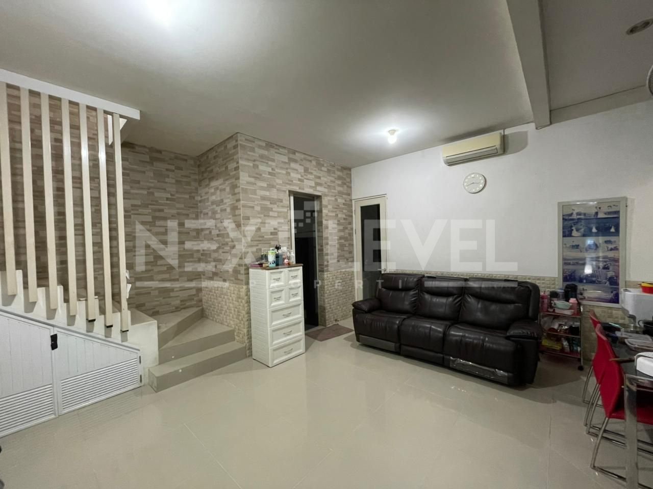 Dijual Rumah Royal Residence Minimalis Strategis Siap Huni